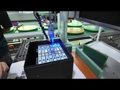 Trasferimento di picco di carico facilitato in un unico sistema di accumulo di energia