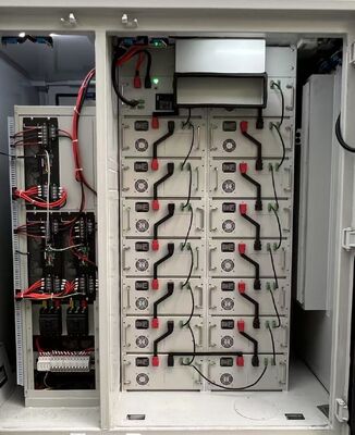 Sistema integrato di accumulo di energia a batteria BESS con batteria LiFePo4 certificata TUV